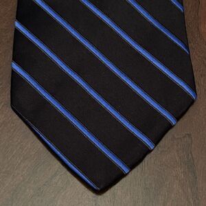 Vintage Express Design Studio Black Blue 100% Imported Silk Made In USA